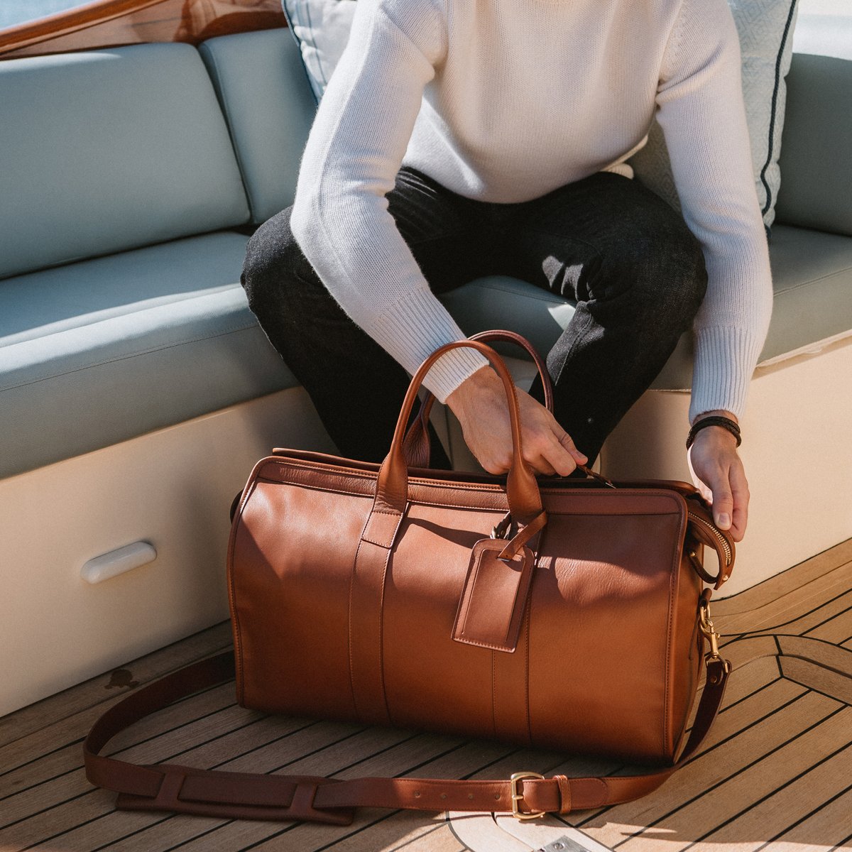 Leather weekend travel online bag